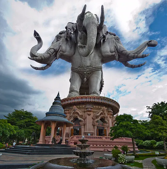 Bangkok Ancient City And Erawan Museum Tour