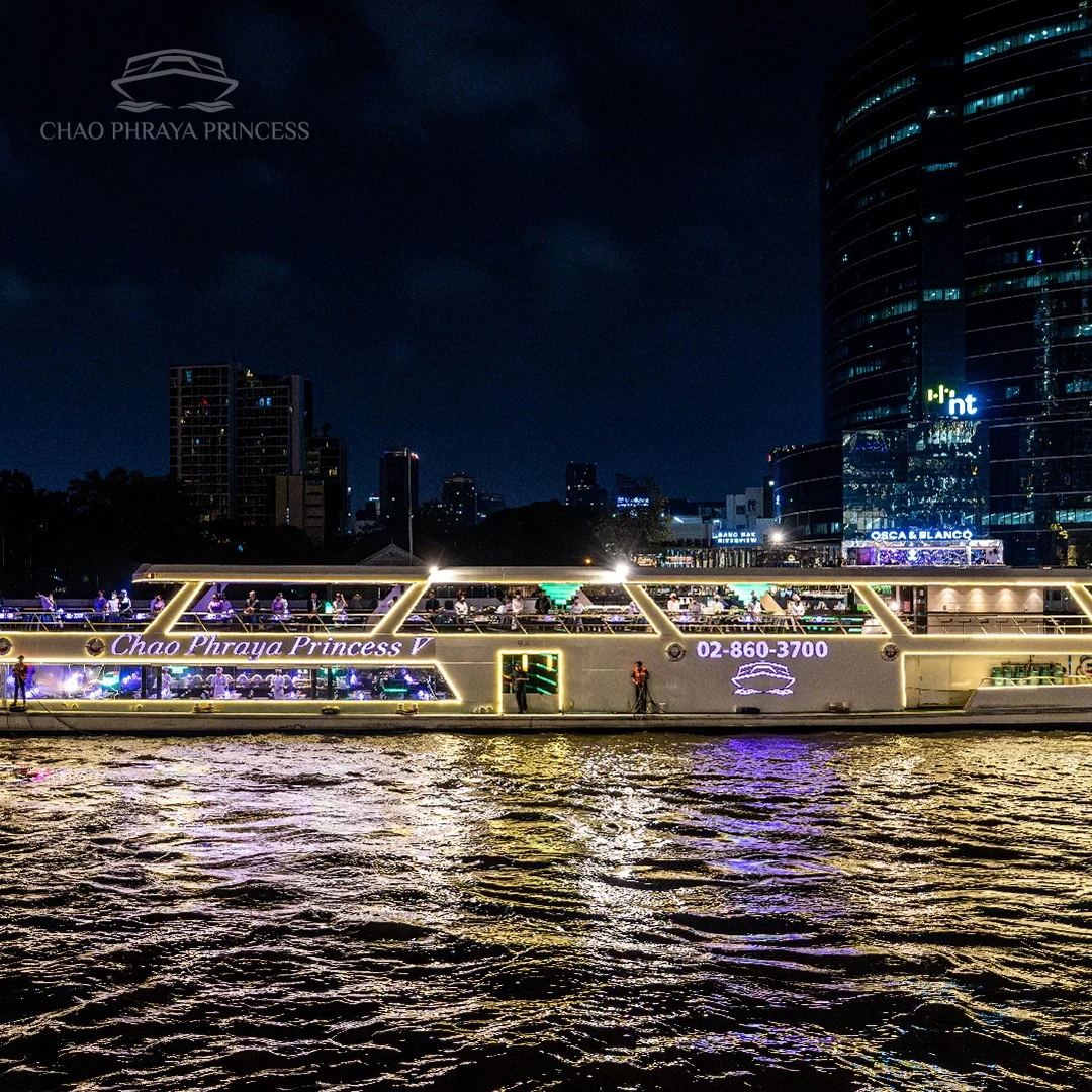 Dine in luxury aboard the Chao Phraya Princess