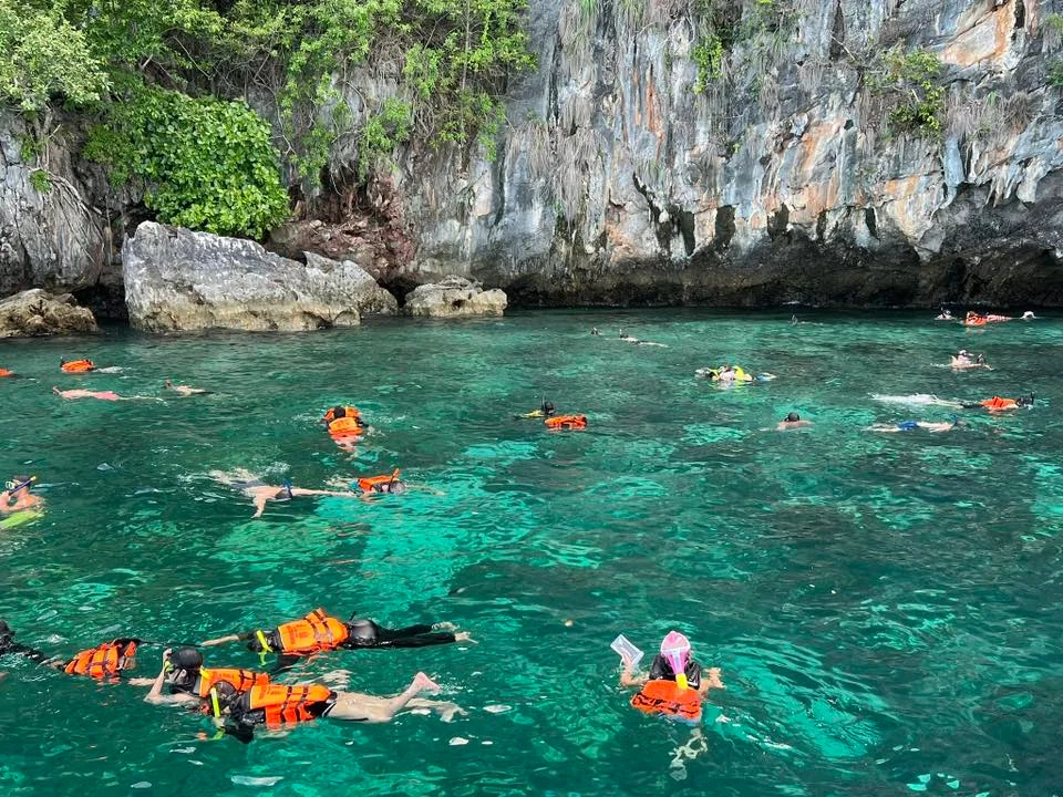 Snorkel Boat Tour