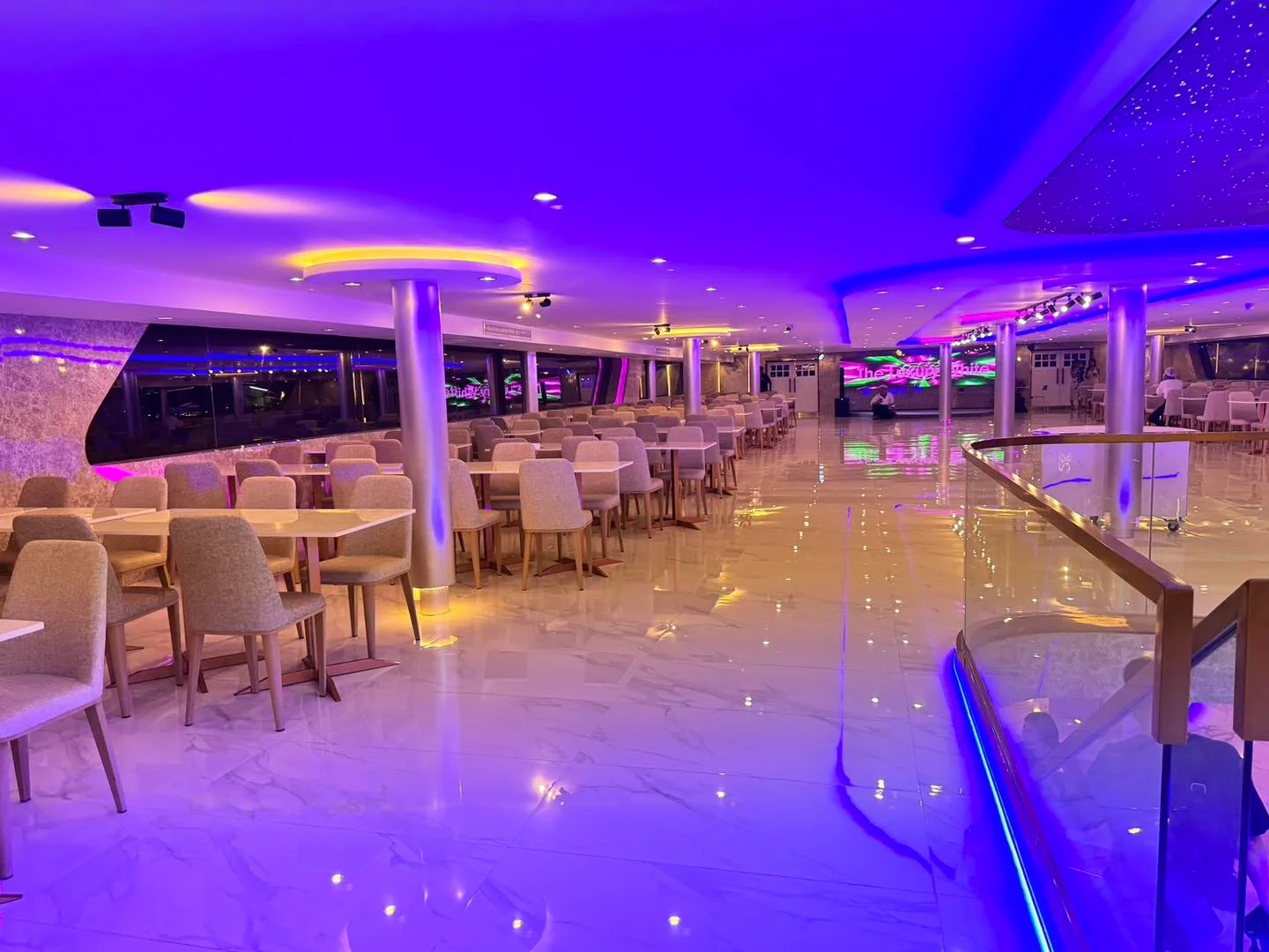 Elegant White Dinner Cruise Iconsiam Bangkok